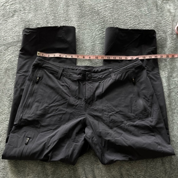 REI Pants - REI Lightweight Hiking Outdoor Black Pants Women's Size 14